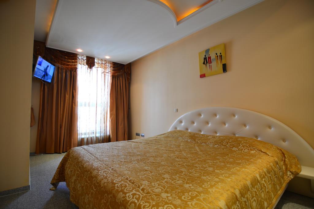 Prestige Aparthotel